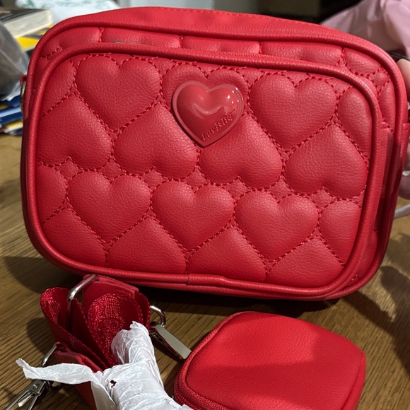 Betsey Johnson Red Heart Crossbody - Picture 2 of 10